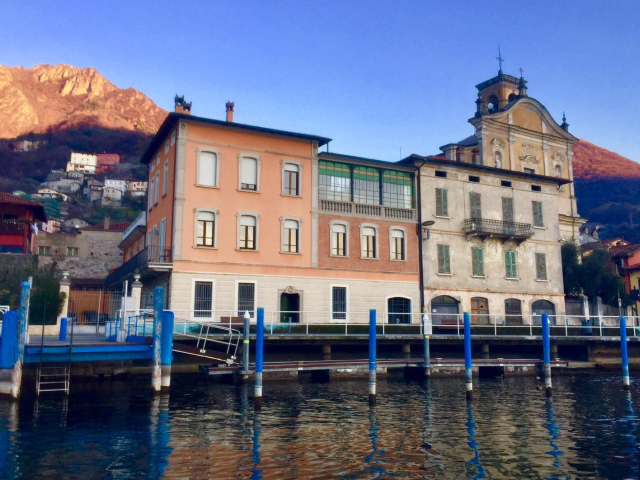 IN RIVA AL LAGO D'ISEO