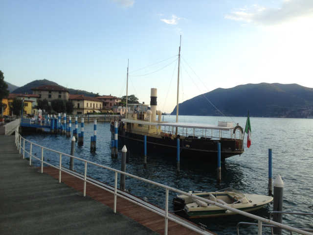 IN RIVA AL LAGO D'ISEO